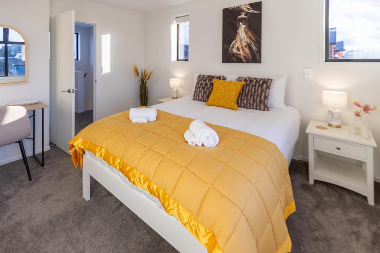Trendy 3 Bedroom 2 Bath Residence, Central City ไครสต์เชิร์ช ภายนอก รูปภาพ