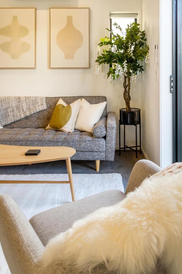 Trendy 3 Bedroom 2 Bath Residence, Central City ไครสต์เชิร์ช ภายนอก รูปภาพ