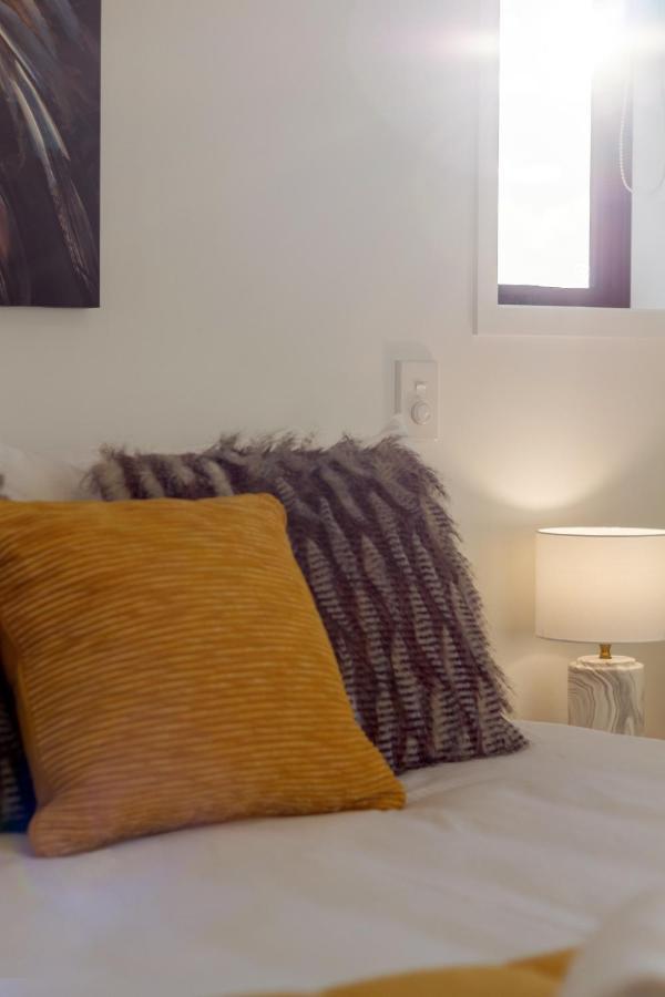 Trendy 3 Bedroom 2 Bath Residence, Central City ไครสต์เชิร์ช ภายนอก รูปภาพ