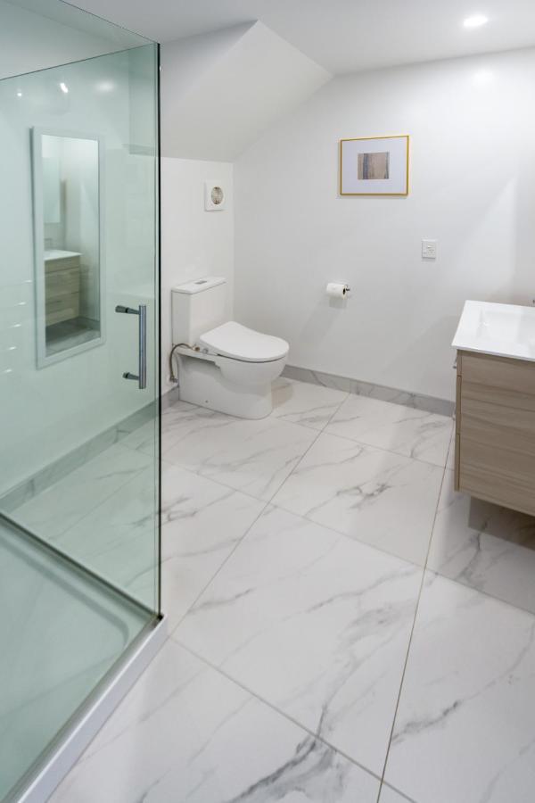 Trendy 3 Bedroom 2 Bath Residence, Central City ไครสต์เชิร์ช ภายนอก รูปภาพ